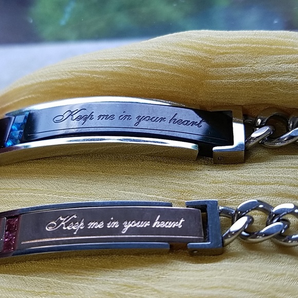 His an hers bracelet set matchin anniversary & mor - Picture 6 of 7